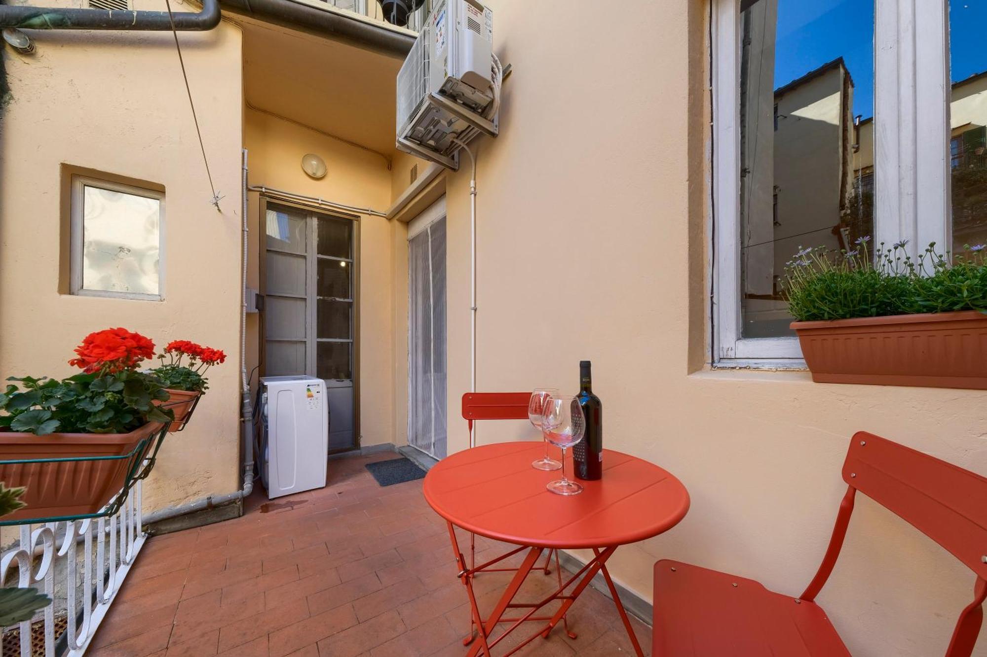 La Rondinella - Private Terrace Apartamento